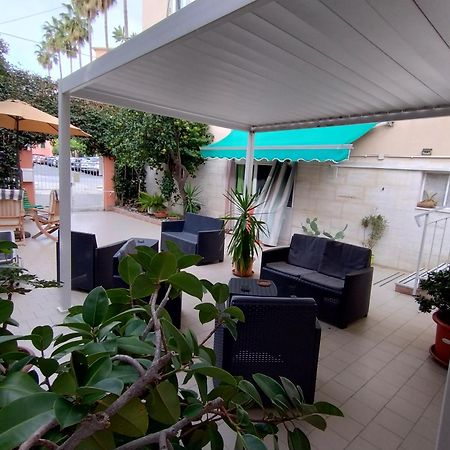 Hotel Della Piazzetta Varazze Dış mekan fotoğraf