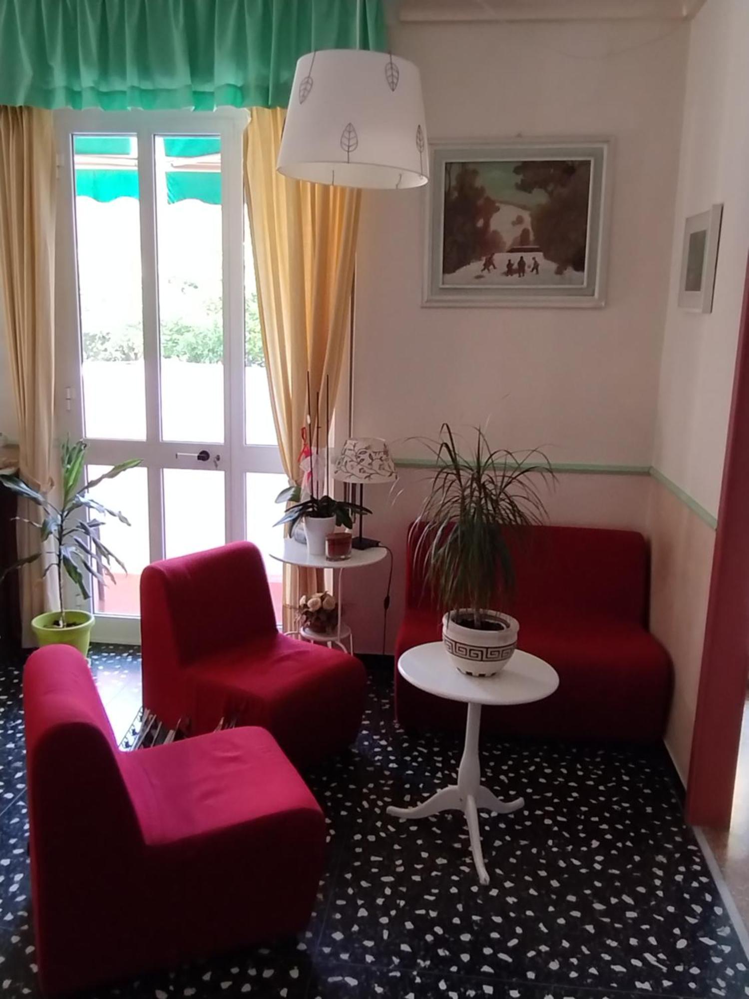 Hotel Della Piazzetta Varazze Dış mekan fotoğraf