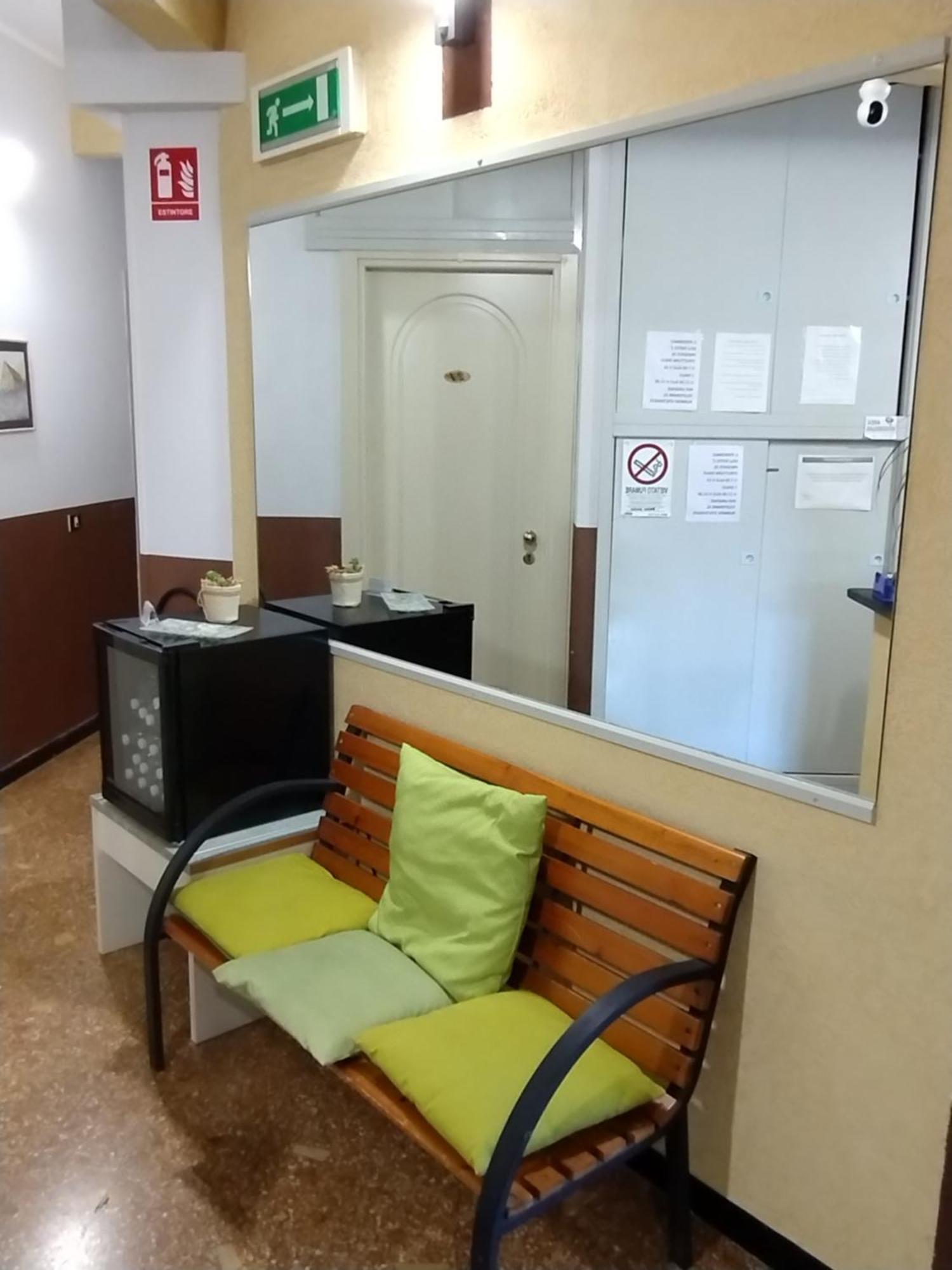 Hotel Della Piazzetta Varazze Dış mekan fotoğraf